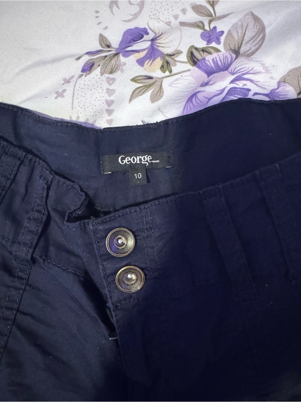 Cargo Capris - Picture 3 of 3